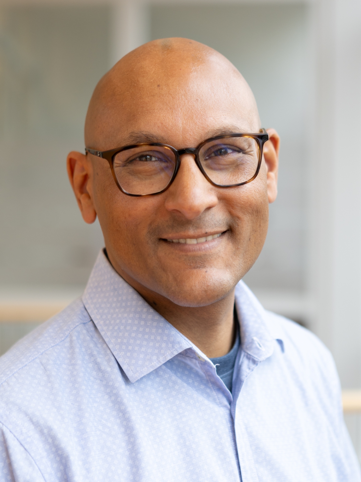 Profile picture of Reza Abdoegafoer